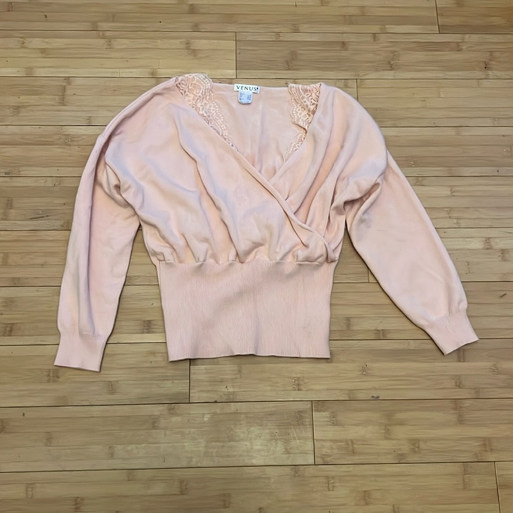 Venus plunge sweatshirt